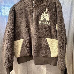 NWOT Disney S Small Oversized Disneyland Sweatshirt Adult